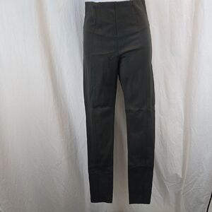 Liverpool Women's Charcoal Skinny Pants